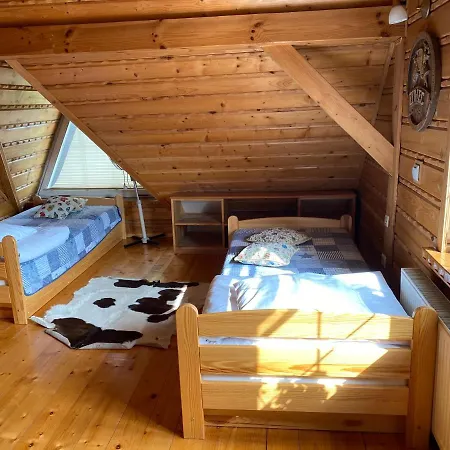 Suzyw Kicek Apartman *
