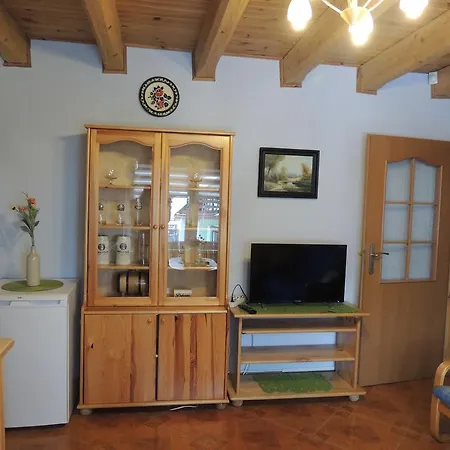 Suzyw Kicek Apartman